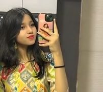 Beautiful Cute Girl Showing Her Tites To Lover