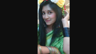 Cheater Bengali Boudi Licking Pussy – Sex Video Hind XXX