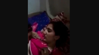 Lesbian Pakistani Mom Enjoying With Daughter – Tamil Village Aunty